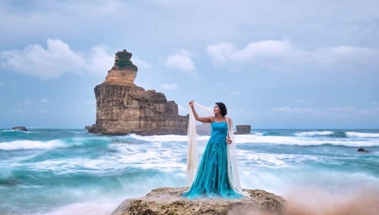 Pantai Buyutan